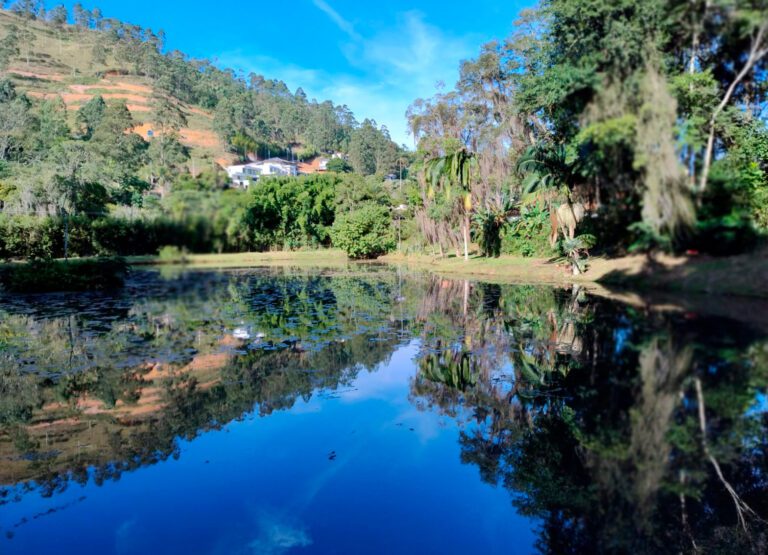 terreno petropolis com lago9